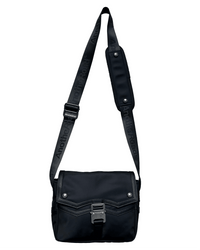 Sacoche Finesse Memorial Bag présentée sur fond blanc, variation de packshot.