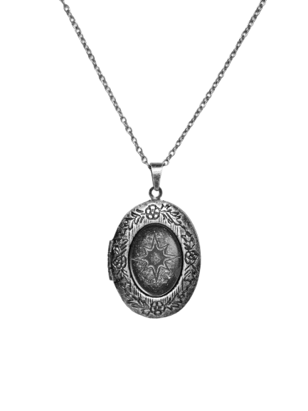 Chaîne Finesse Memorial présentée en packshot sur fond blanc.