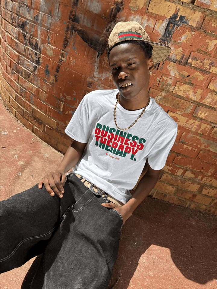 TEE "BUSINESS THERAPY" - FUCCI WHITE