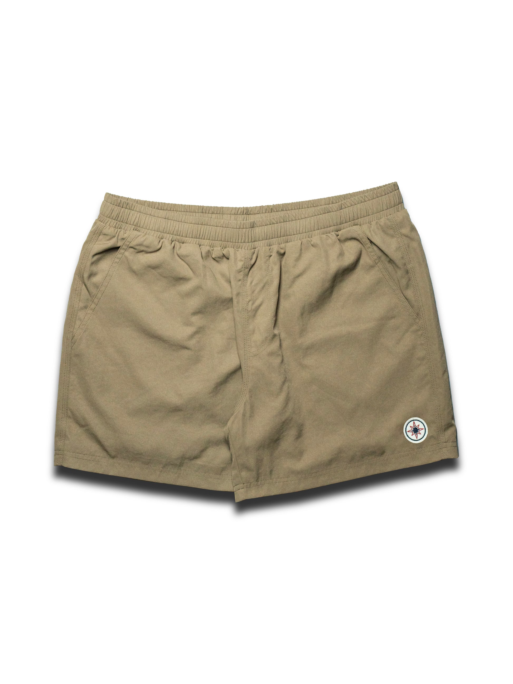 Finesse Swim Shorts Big Brown présenté en packshot sur fond blanc.